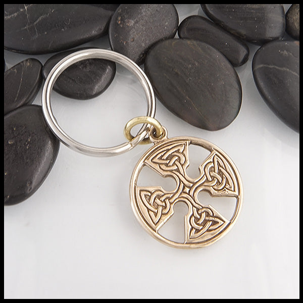 Medallion cross key ring