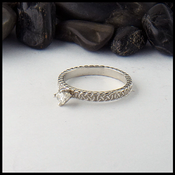 Josephine's Knot ring in 14K White gold with reclaimed diamond
