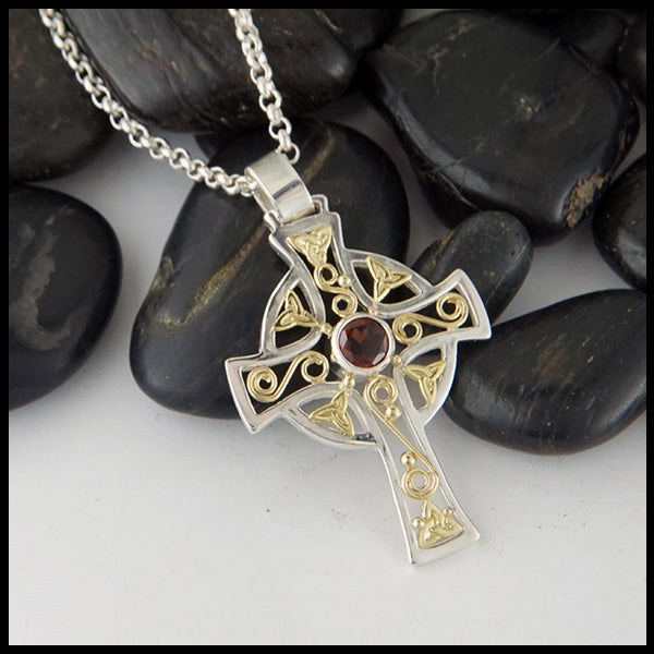 Large Celtic Cross in Sterling silver and 18K Yellow gold with Garnet