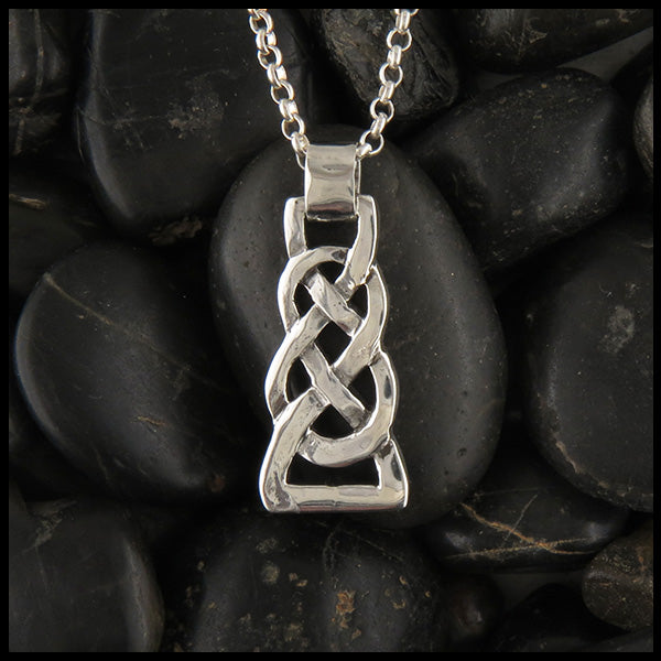 Men's Josephine knot pendant in Silver