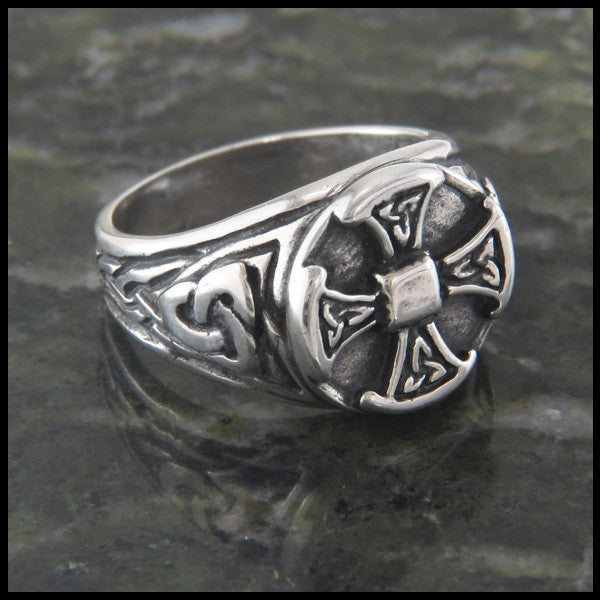 Large Men's Celtic Cross Ring in Sterling Silver