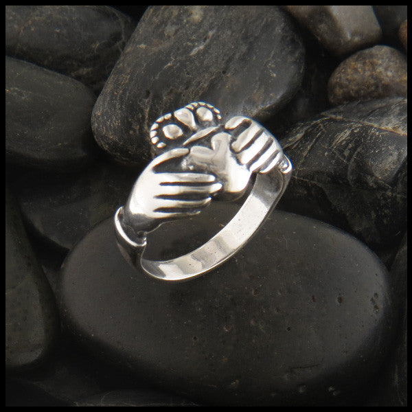 Irish Claddagh Ring in Sterling Silver