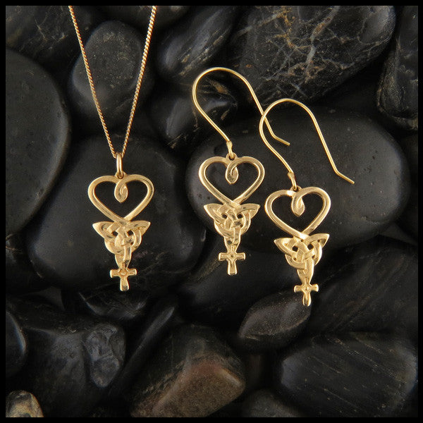 An Teor, The Three, Celtic Pendant and earring set in 14K Gold