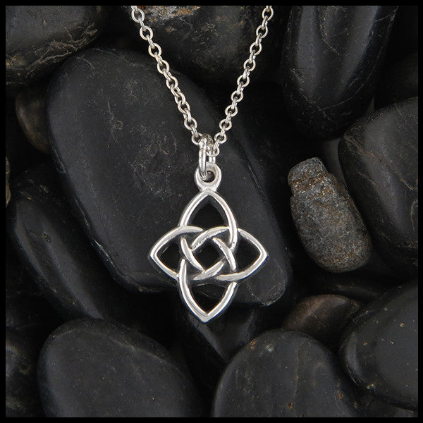 Celtic knot pendant and earring set in Sterling Silver