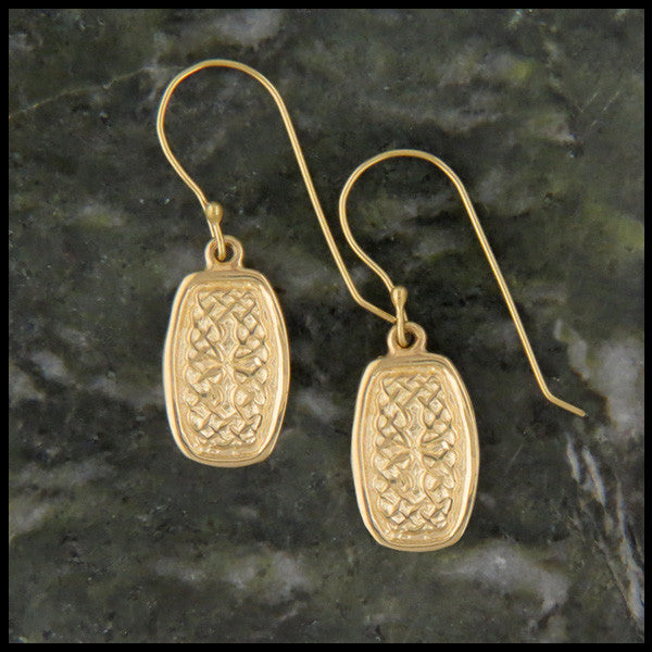 Celtic Knot earrings in 14K Gold