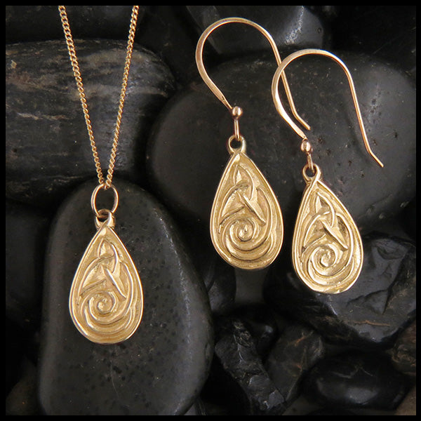 14K gold Celtic earrings and pendant