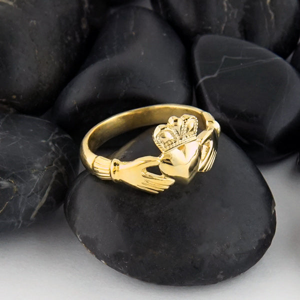 Heritage Claddagh ring in 14K Yellow Gold
